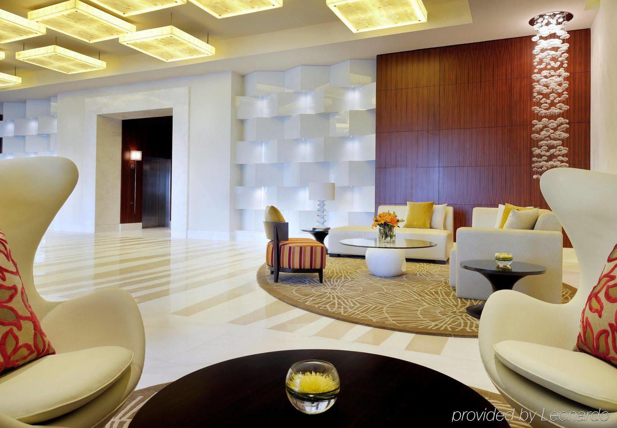 Marriott Executive Apartments Al Jaddaf, Dubai Eksteriør bilde Lobby