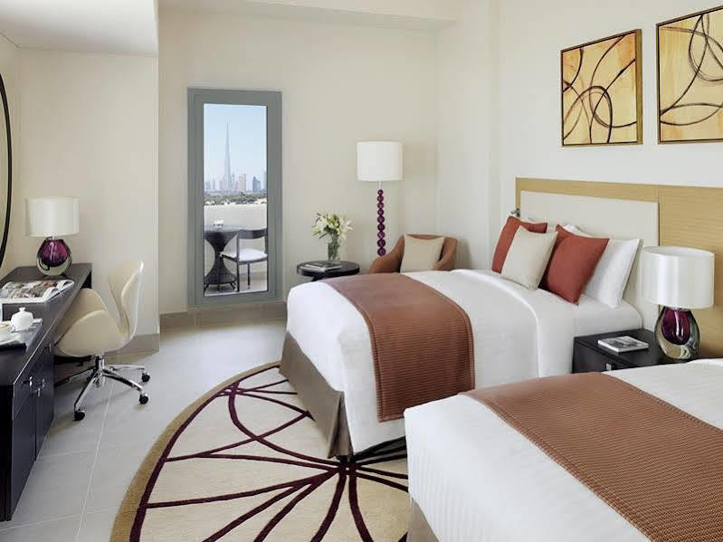 Marriott Executive Apartments Al Jaddaf, Dubai Eksteriør bilde A room at the hotel